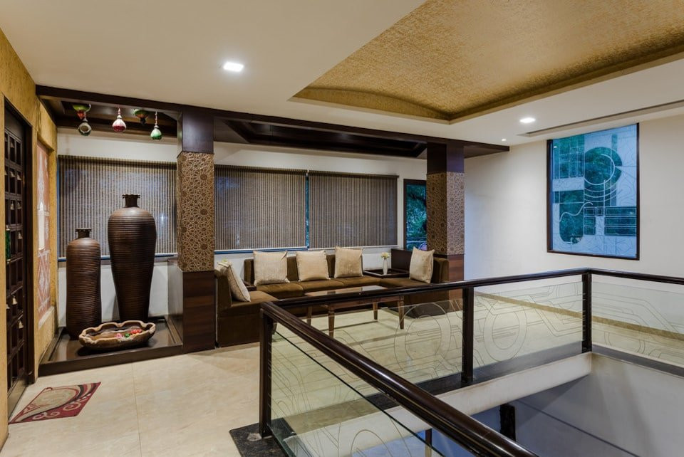 亚许瑞酒店主图