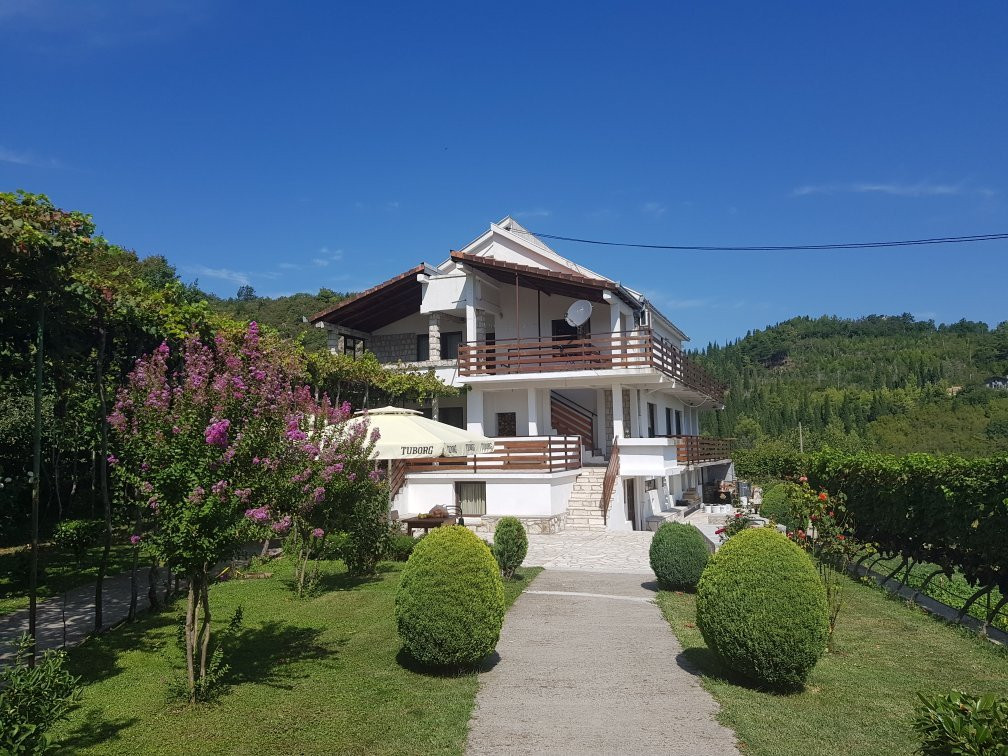B&B Domacinstvo Raicevic