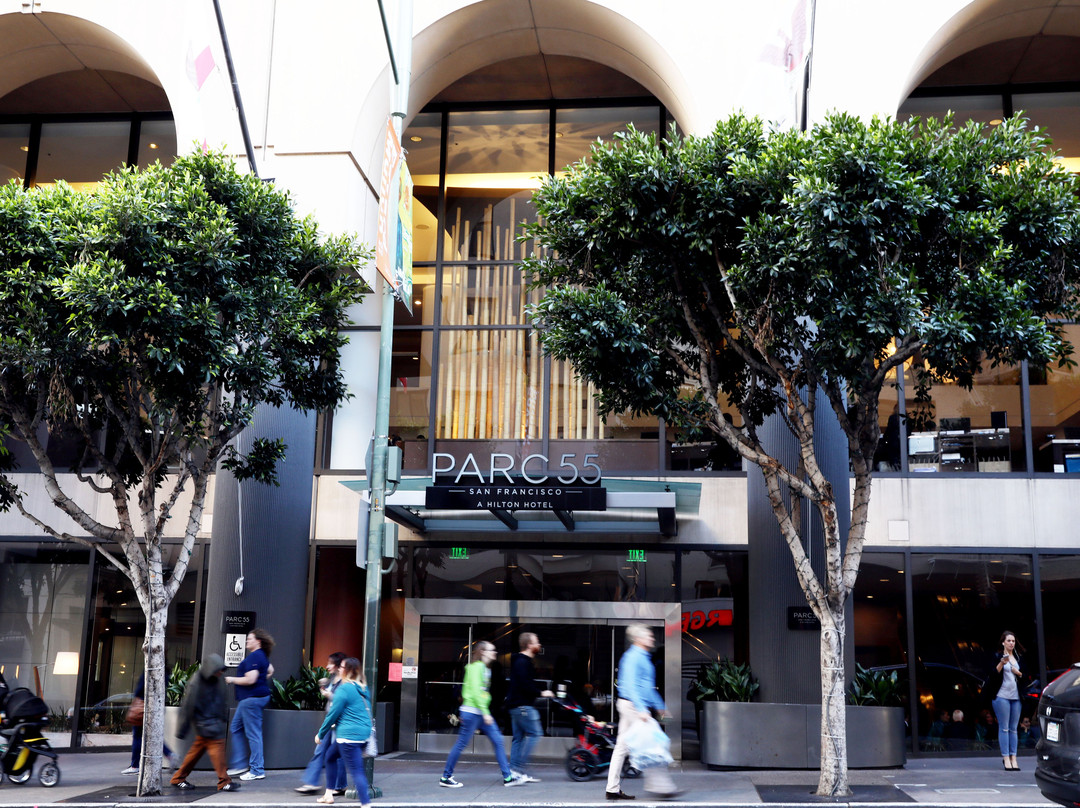 帕克55酒店主图