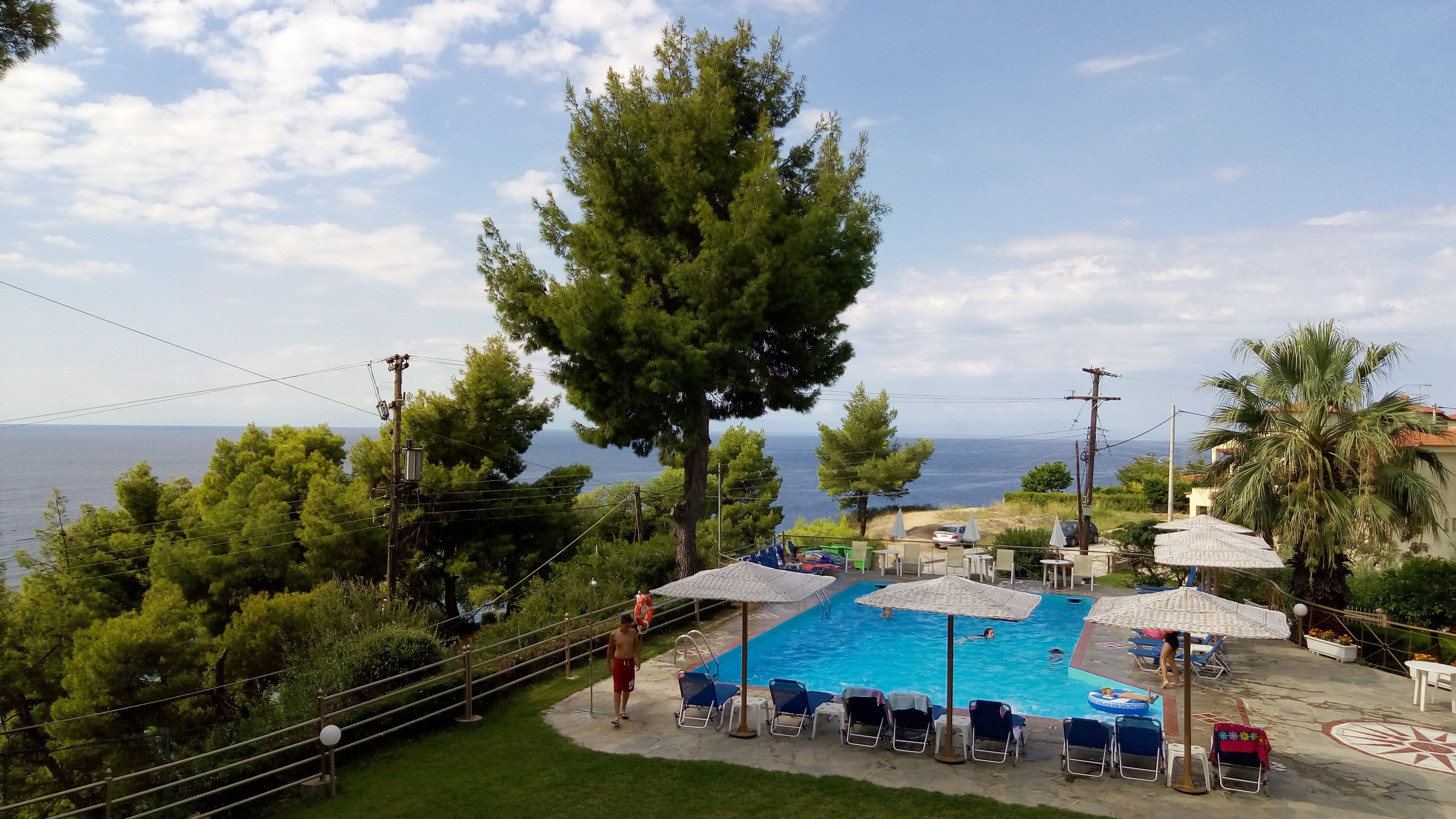 Thea Hotel-泳池