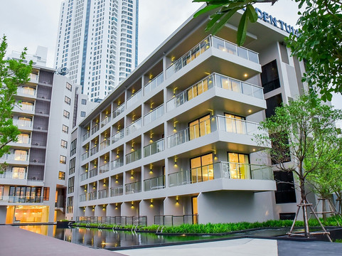 芭堤雅金色郁金香海滩度假酒店主图