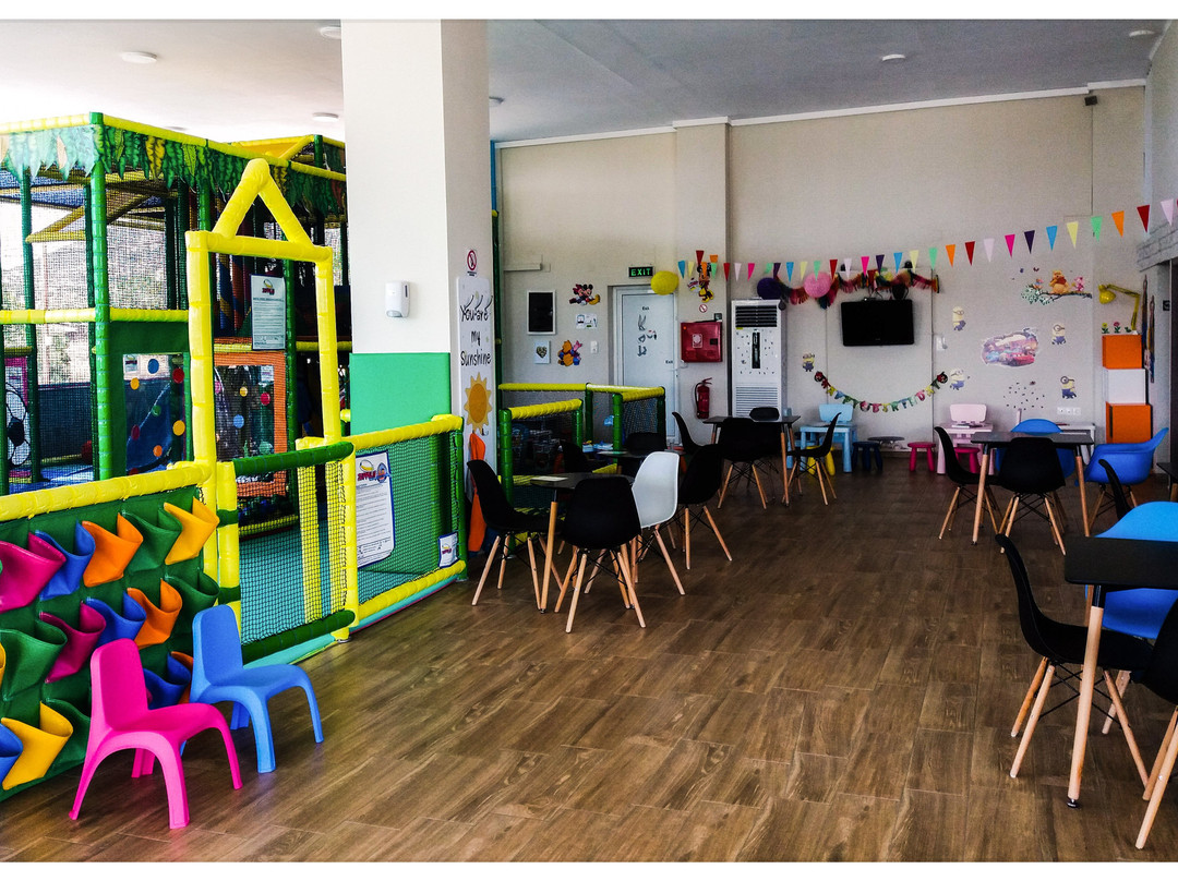 Tolino's Playground-Nea Artaki必去景点