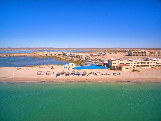 Laguna Shores Resort-官方