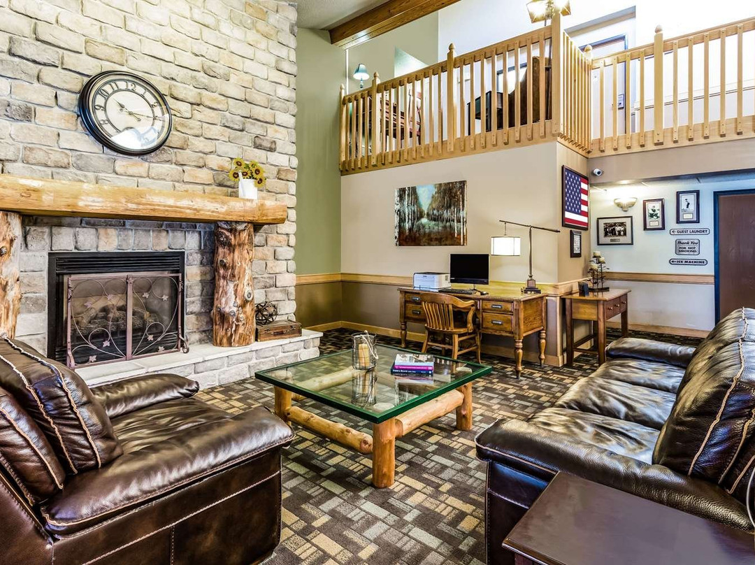 AmericInn by Wyndham Hampton主图