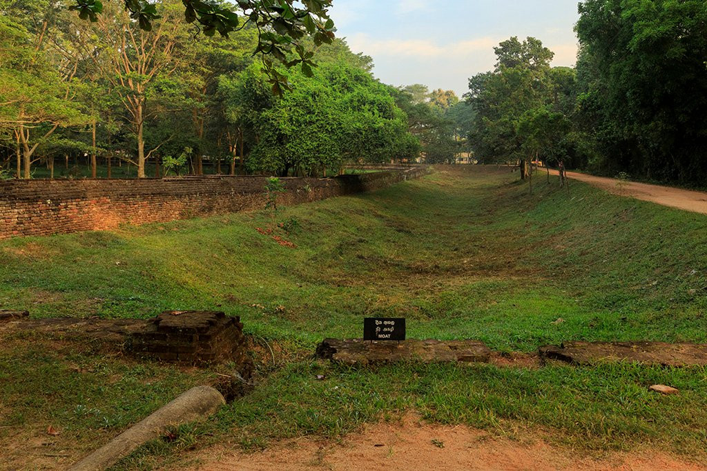 Panduwasnuwara Kingdom景点图片