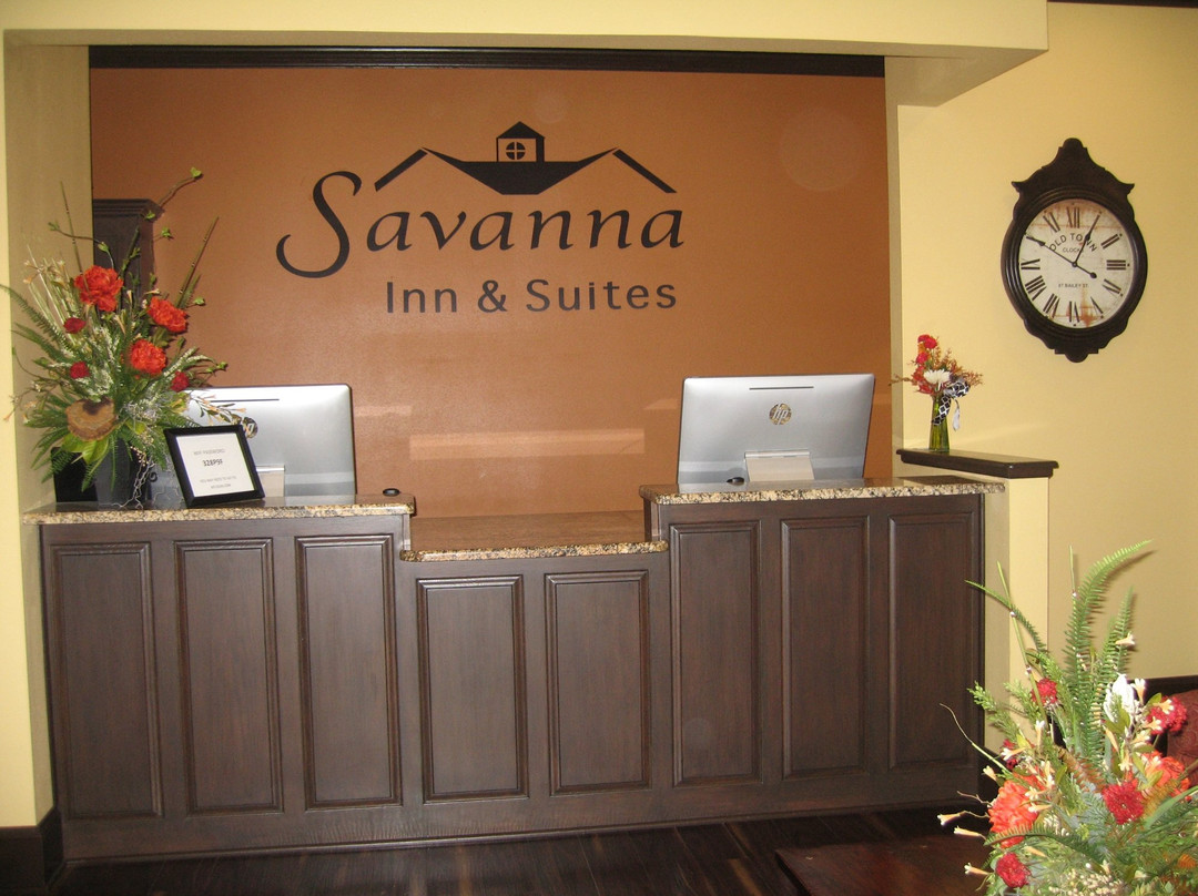 Savanna Inn & Suites主图