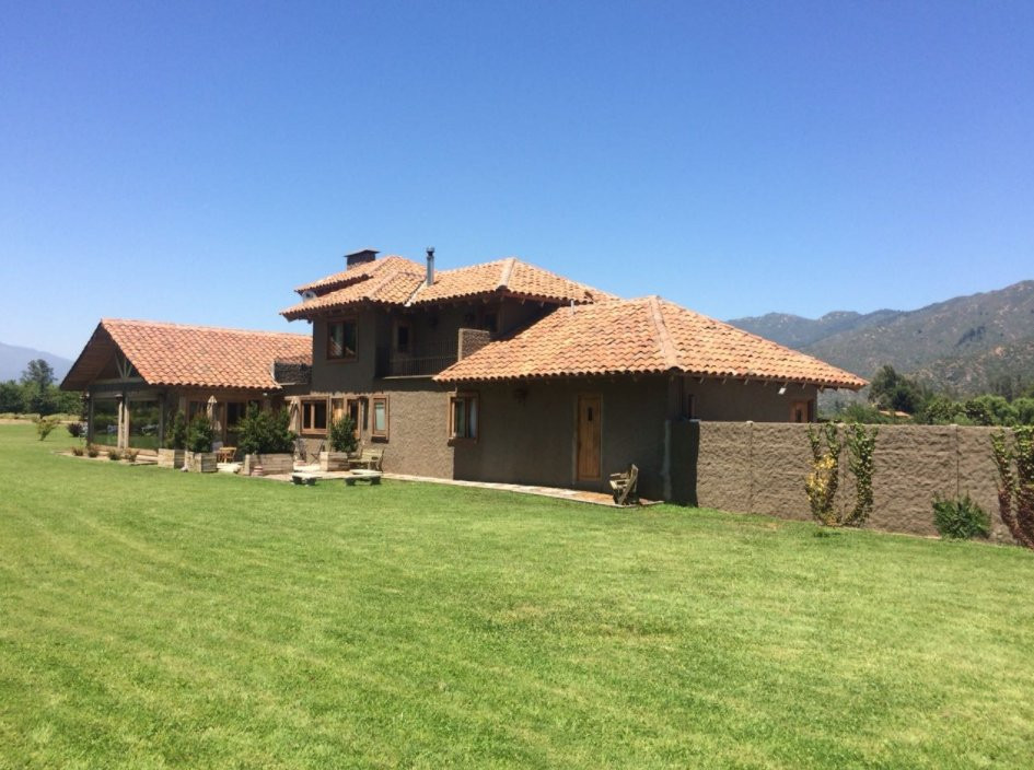 Colbun酒店住宿-Hotel Equo Lodge