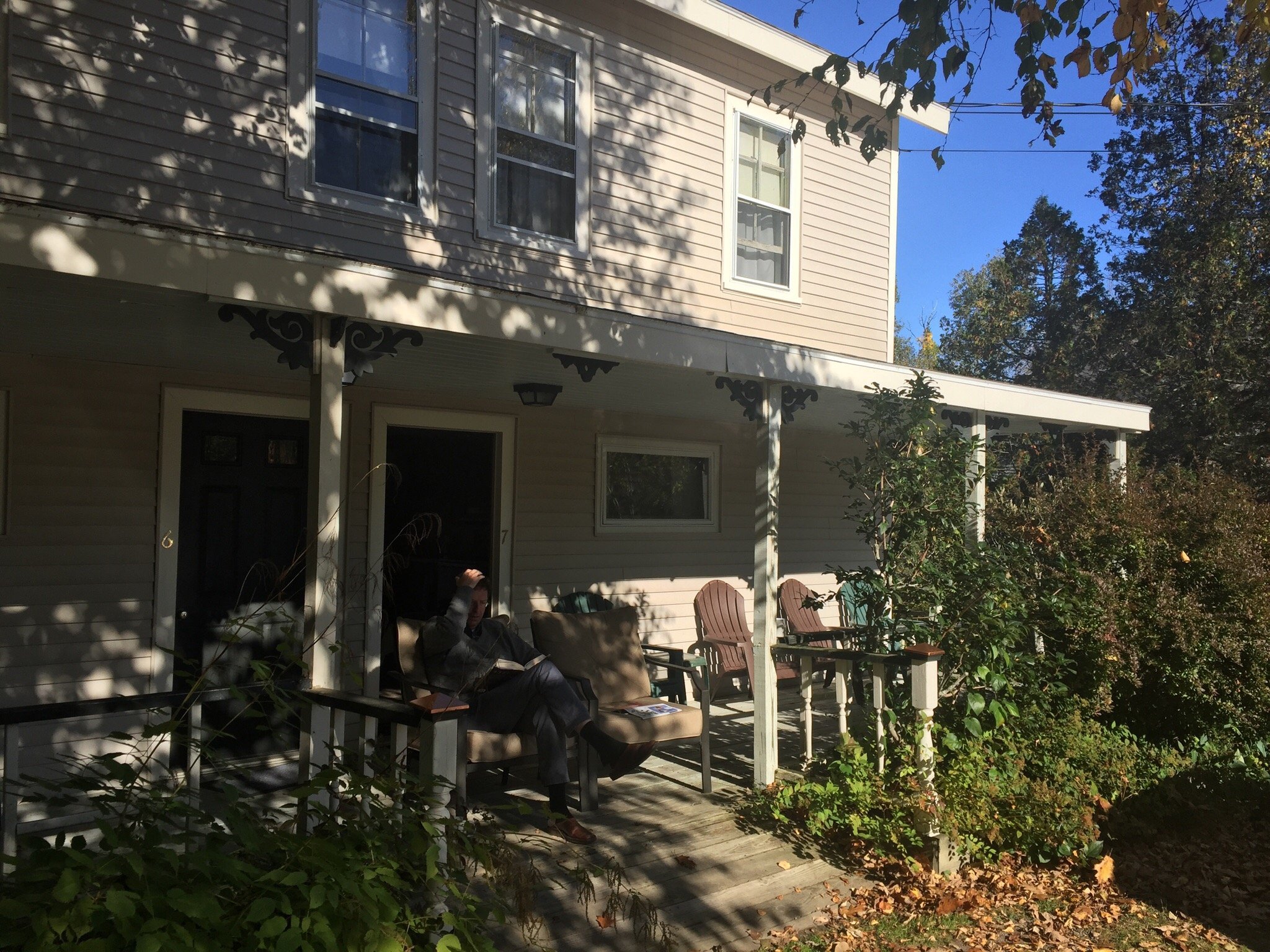 Hawk House Inn-官方