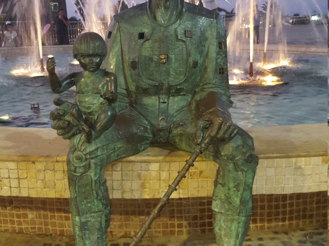 Escultura Pedro Meneses-Ceuta必去景点