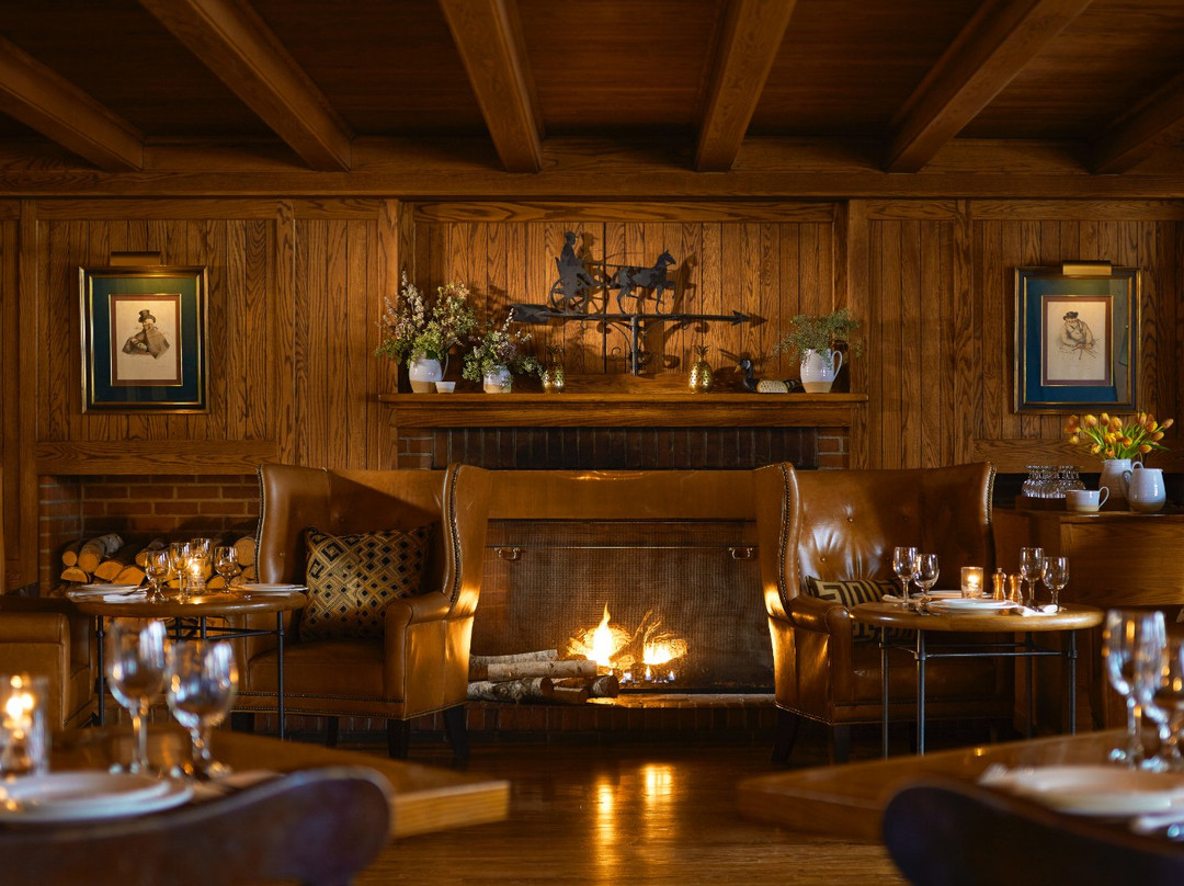 伍德斯托克餐馆和美食-Richardson Tavern at the Woodstock Inn & Resort