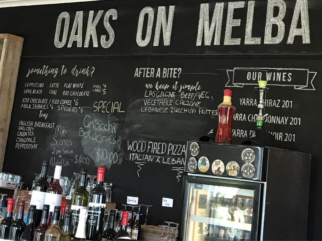 OAKS ON MELBA