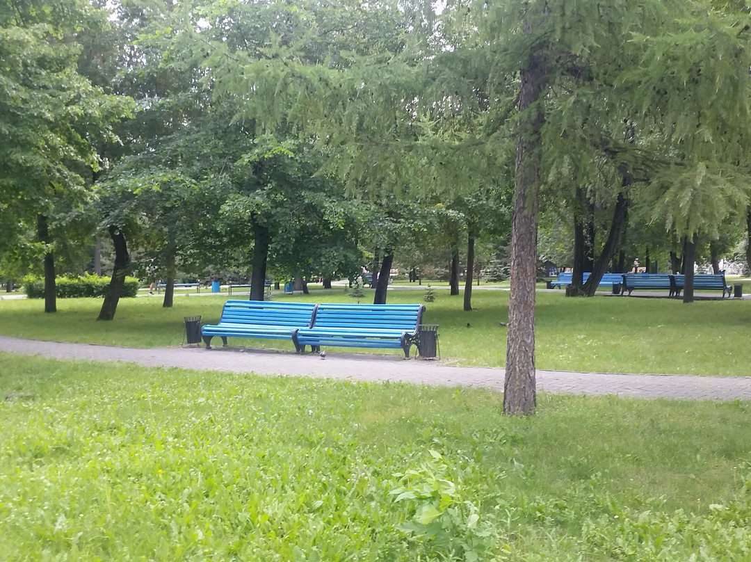 A. Pushkin City Garden-车里雅宾斯克必去景点