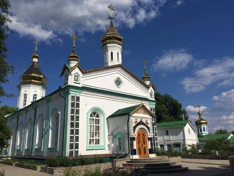 The Holy Cross Exaltation Monastery-Poltava必去景点