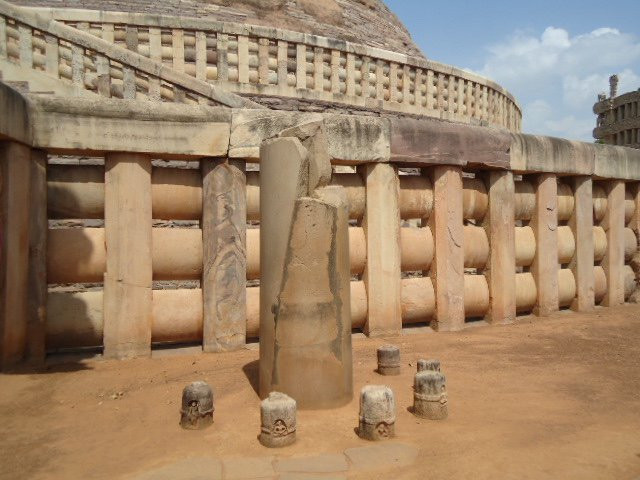 Ashoka Pillar景点图片