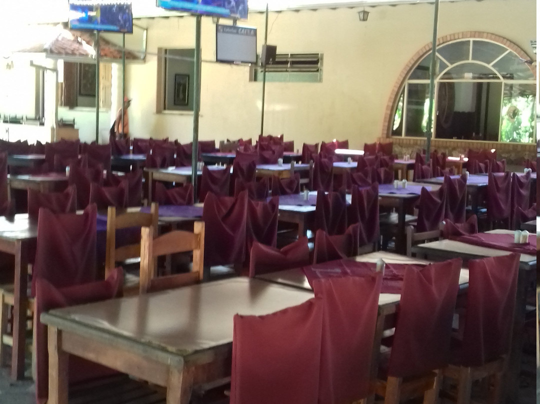 Itabirito餐馆和美食-4 Estacoes