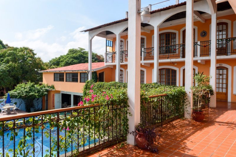 Don Luis Hostal - Sucursal Galeana - Tecolutla