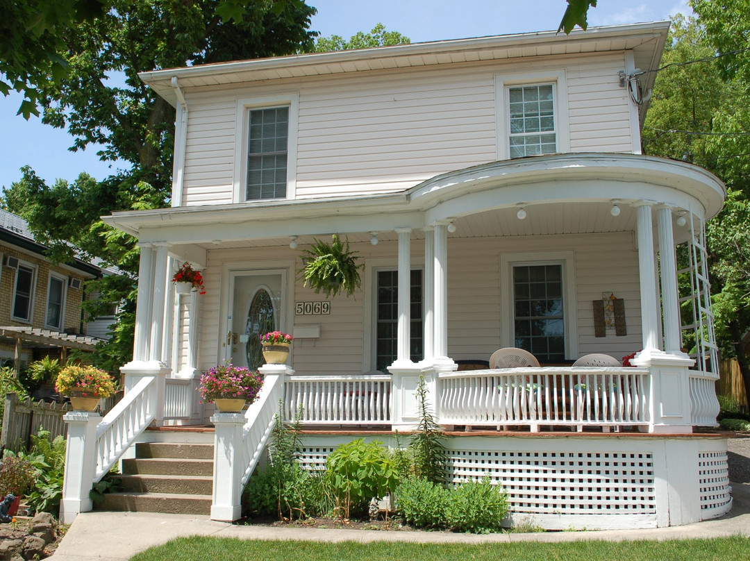 Accommodations Niagara Bed and Breakfast