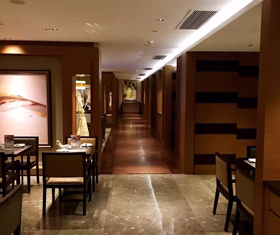 武汉光谷希尔顿酒店主图