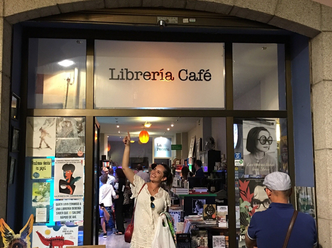Libreria La Puerta de Tannhauser-Plasencia必去景点