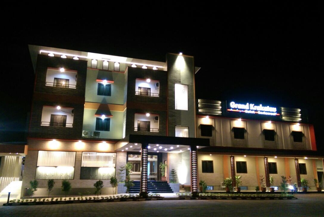 Grand Krakatau Hotel - Serang