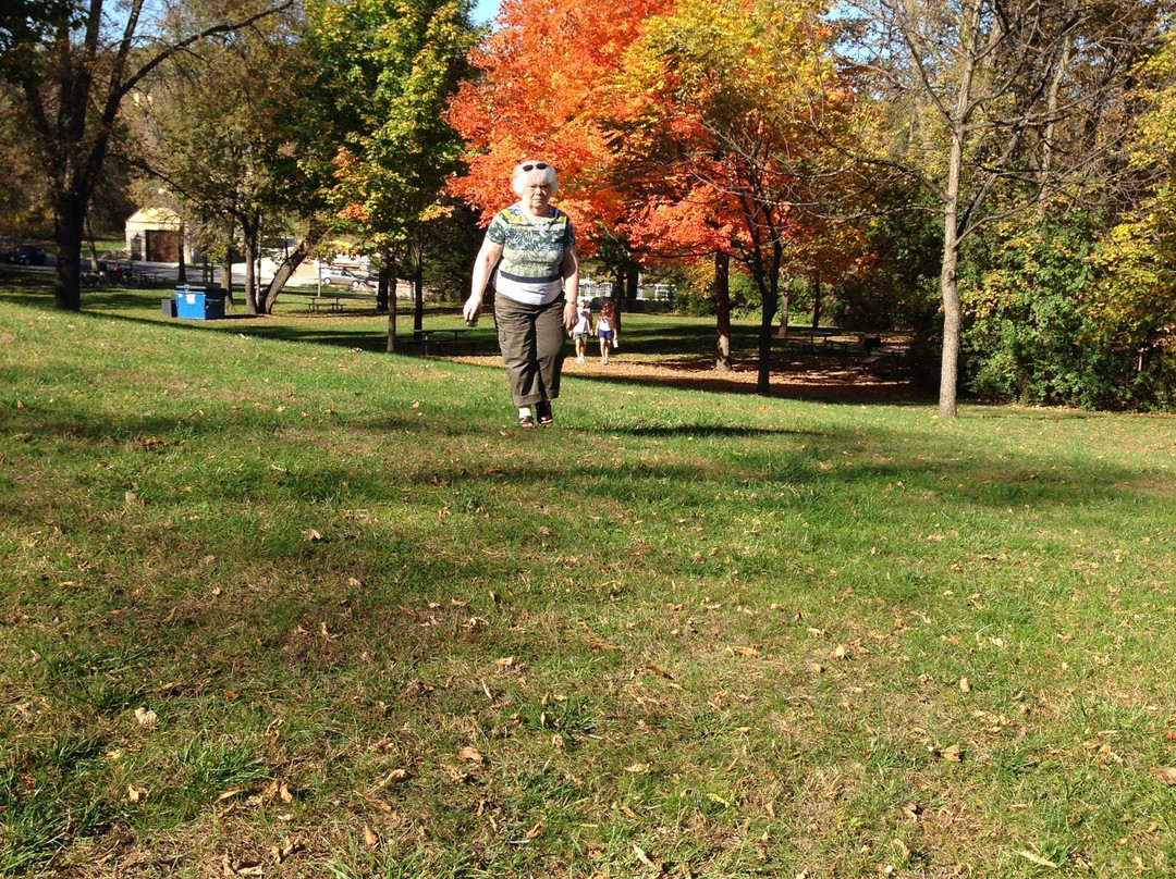 Hyland Lake Park Reserve-布卢明顿必去景点
