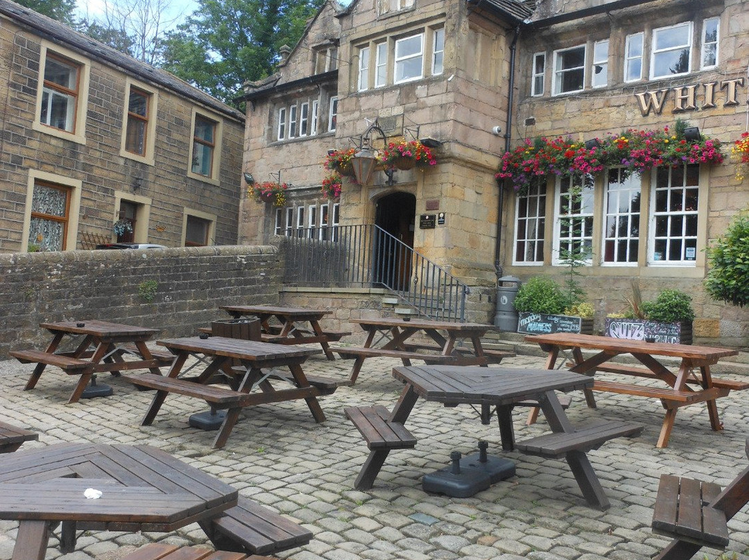 The White Bear - Barrowford景点图片