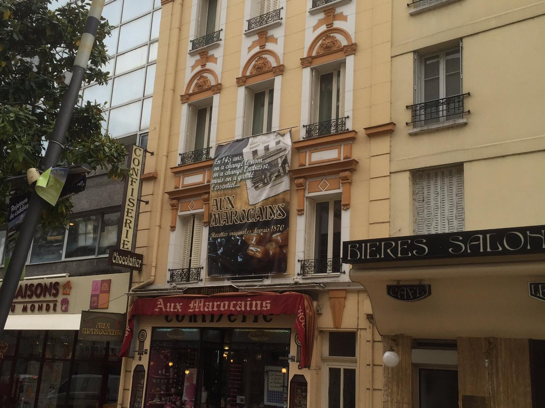 Aux Marocains-维希必去景点