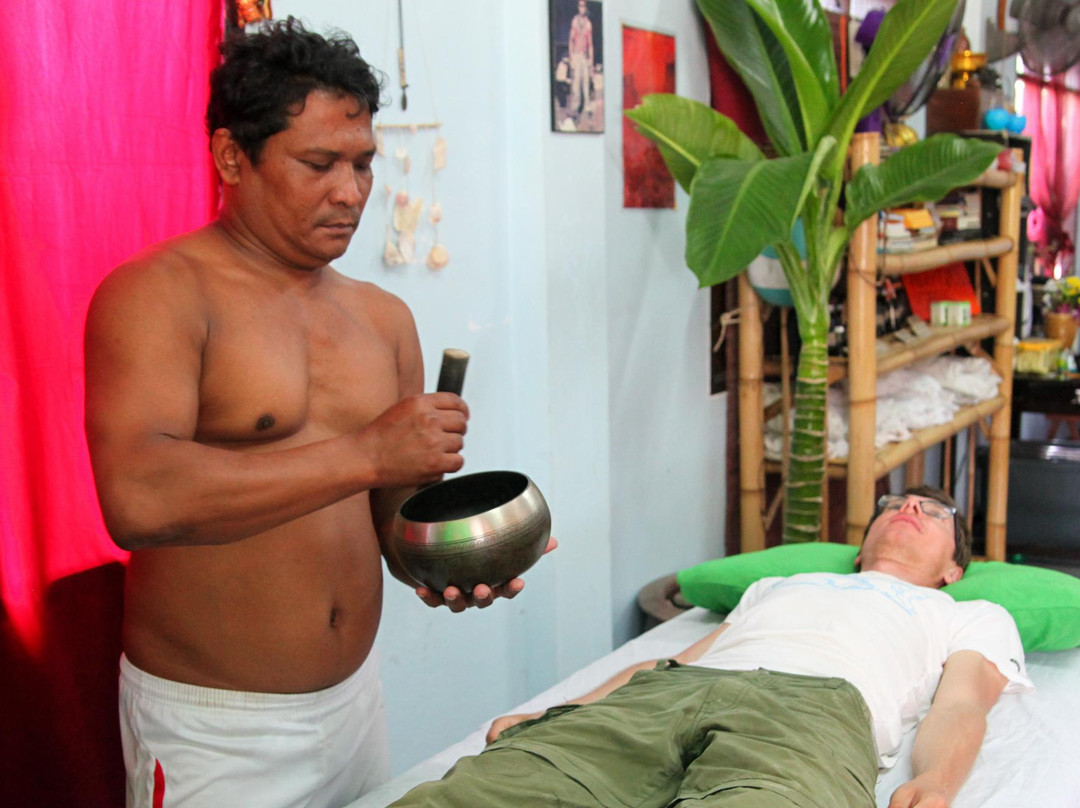 Chakra Natural Therapies for Health by Yan-帕岸岛必去景点