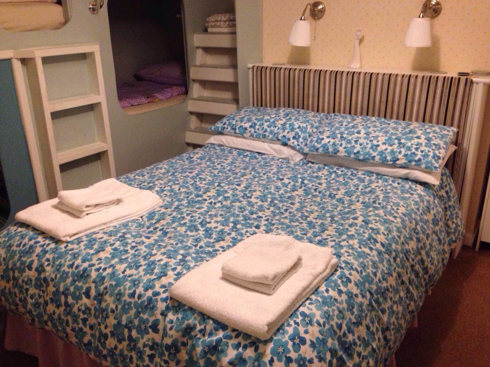 Long Chimneys Bed & Breakfast-官方