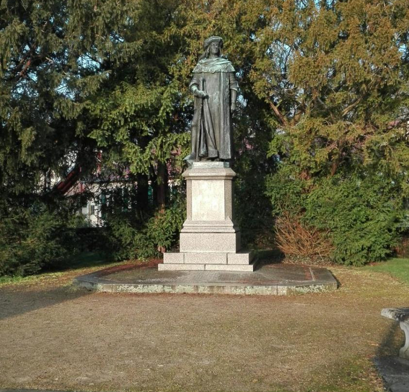 Standbild Kaiser Karl IV-Tangermuende必去景点