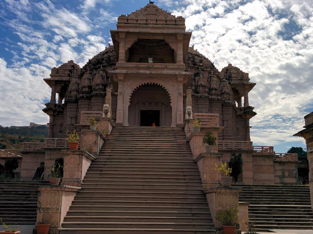 Shantinath Digambar Jain Temple景点图片