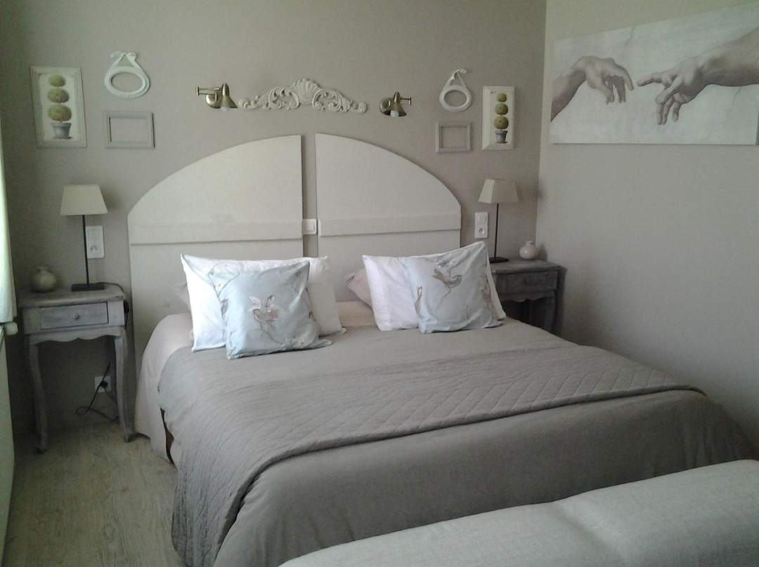 Thibivillers酒店住宿-Les Chambres du Confiturier de Malethi