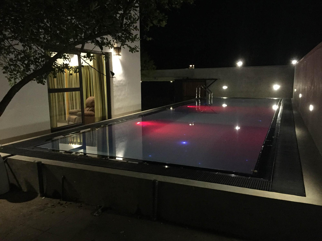 宾那伟拉别墅酒店