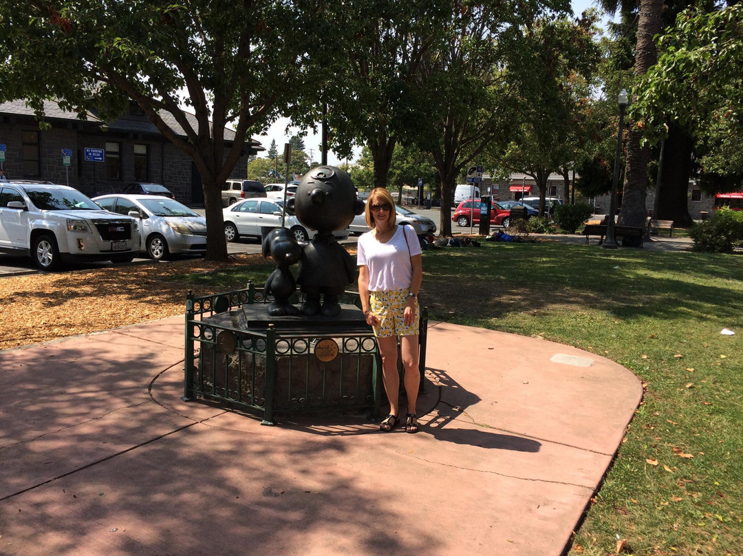Railroad Square Historic District景点图片