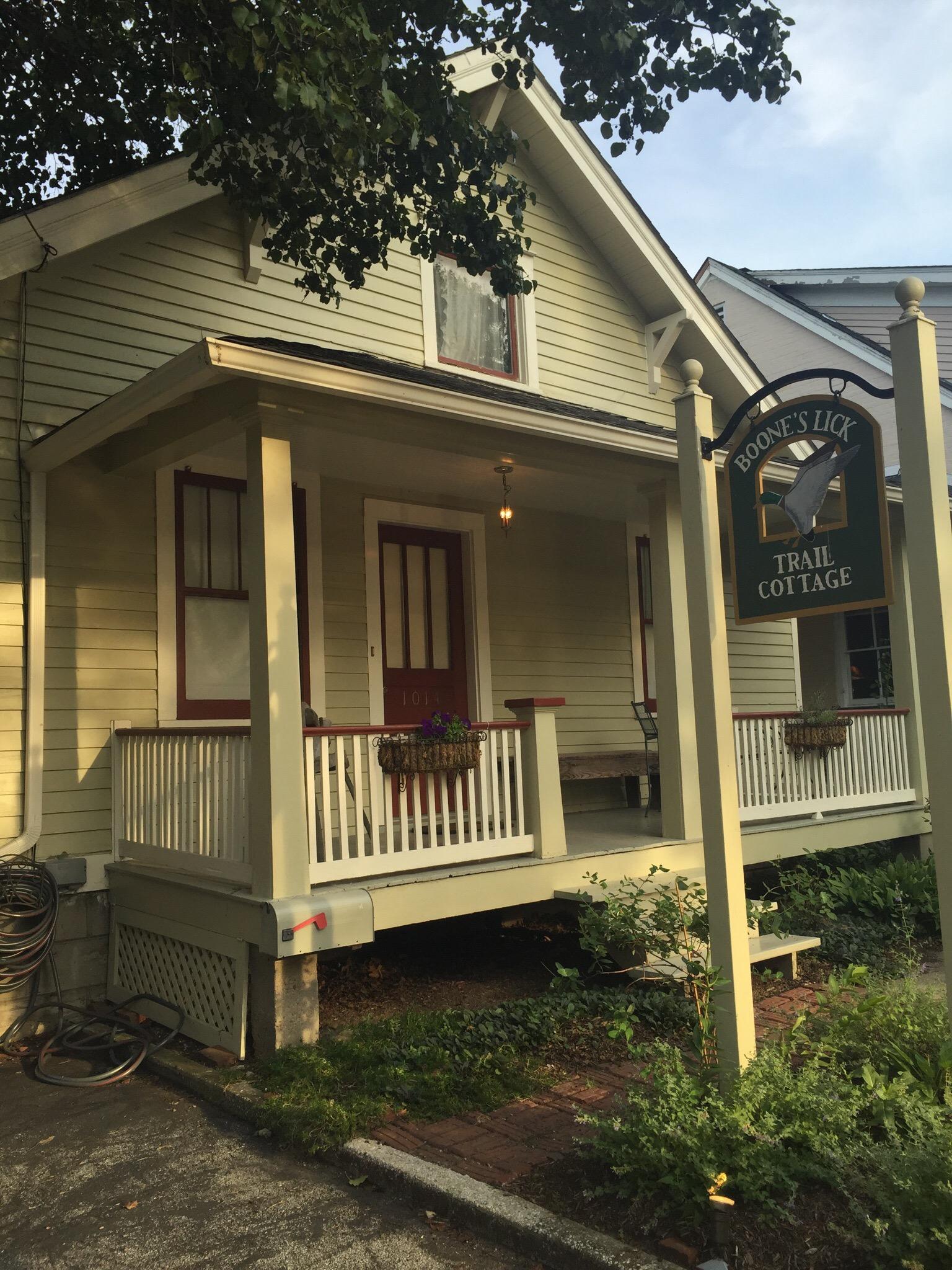 Boone's Lick Trail Inn-浴室