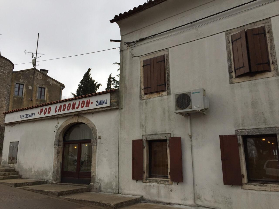 Pod Ladonjon