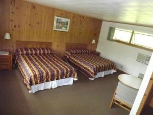 Baileys Harbor酒店住宿-Baileys Sunset Motel & Cottages