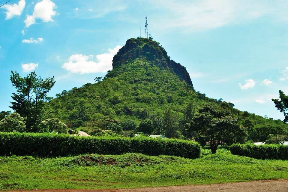 Tororo Rock景点图片