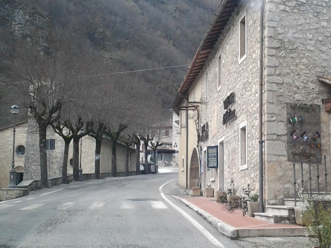 Roccaporena, Santuario di S. Rita景点图片