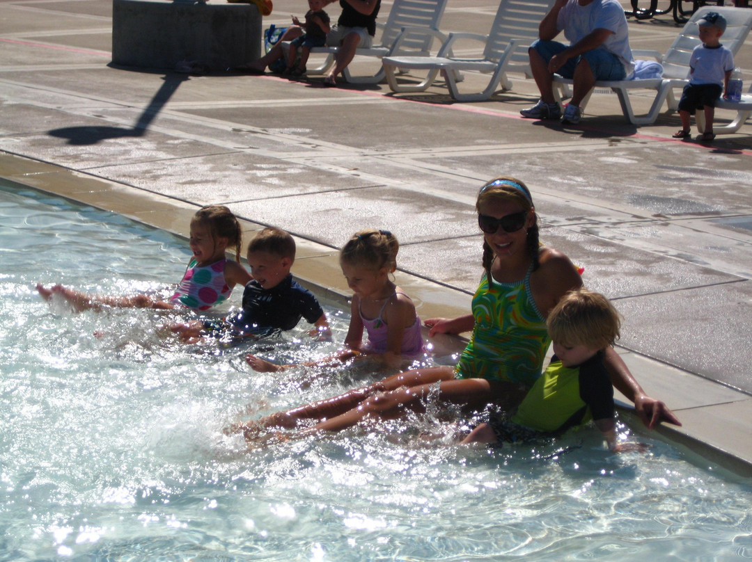 Logan Aquatic Center-洛根必去景点
