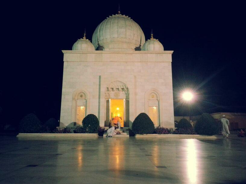 Mazar-e-Noorani景点图片