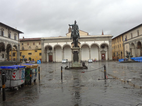 Piazza Della Santissima Annunziata-佛罗伦萨必去景点