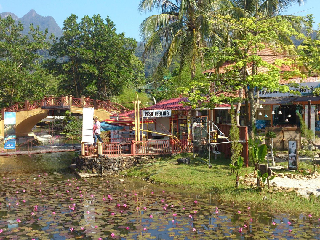 Oriental Village景点图片