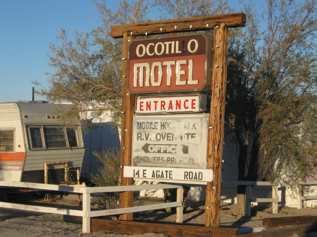 Ocotillo Motel主图