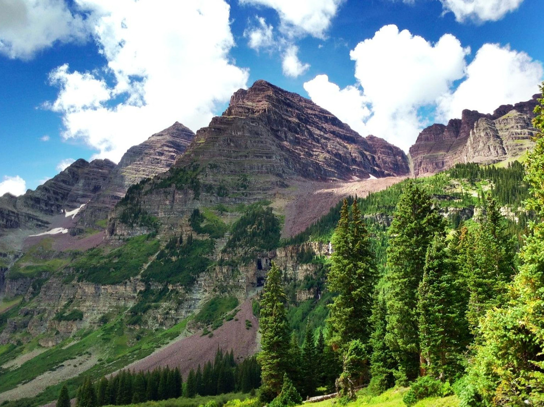 褐铃山-阿斯蓬必去景点
