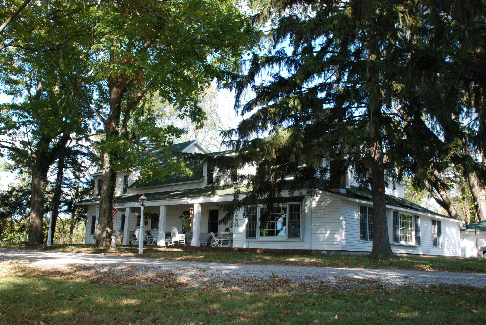 1887 Black Dog Inn-官方