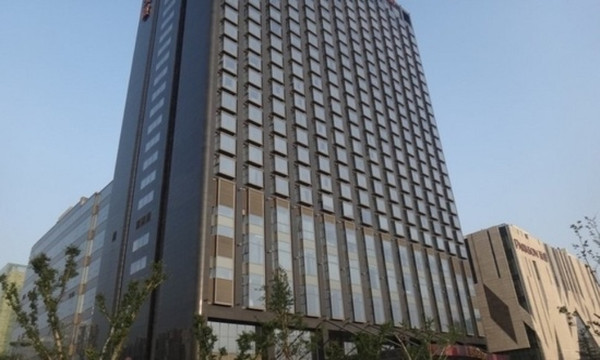 北京新云南皇冠假日酒店主图