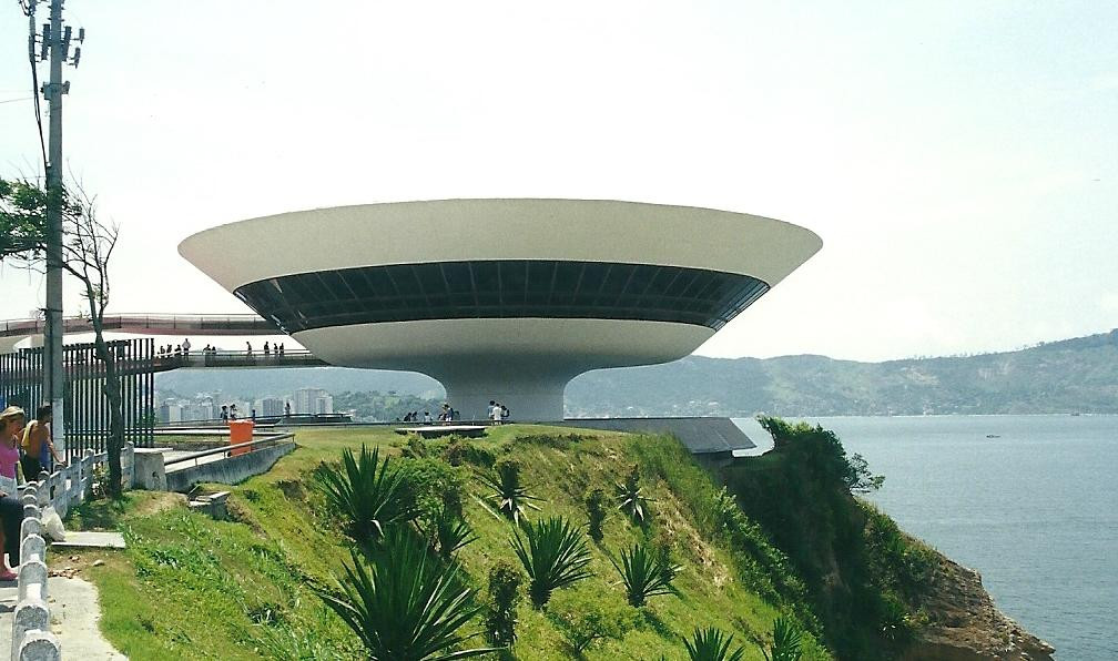 当代艺术博物馆-尼泰罗伊必去景点