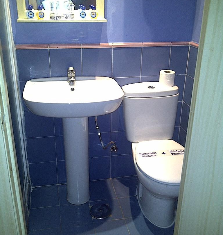 Ryans La Marina主图