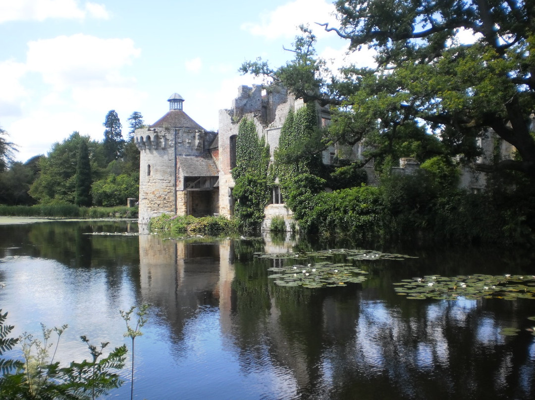 Scotney Castle Garden景点图片